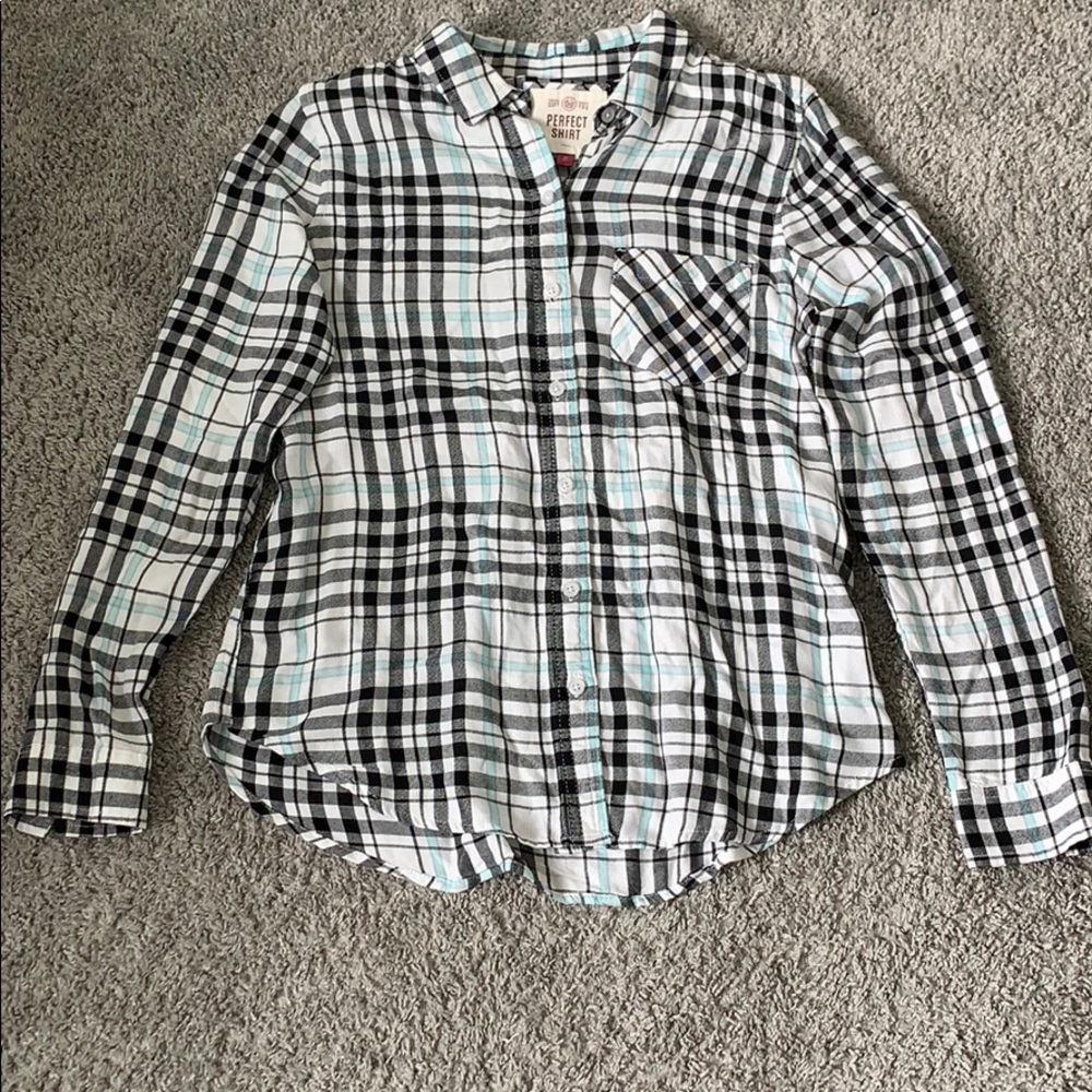White, black, and aqua flannel